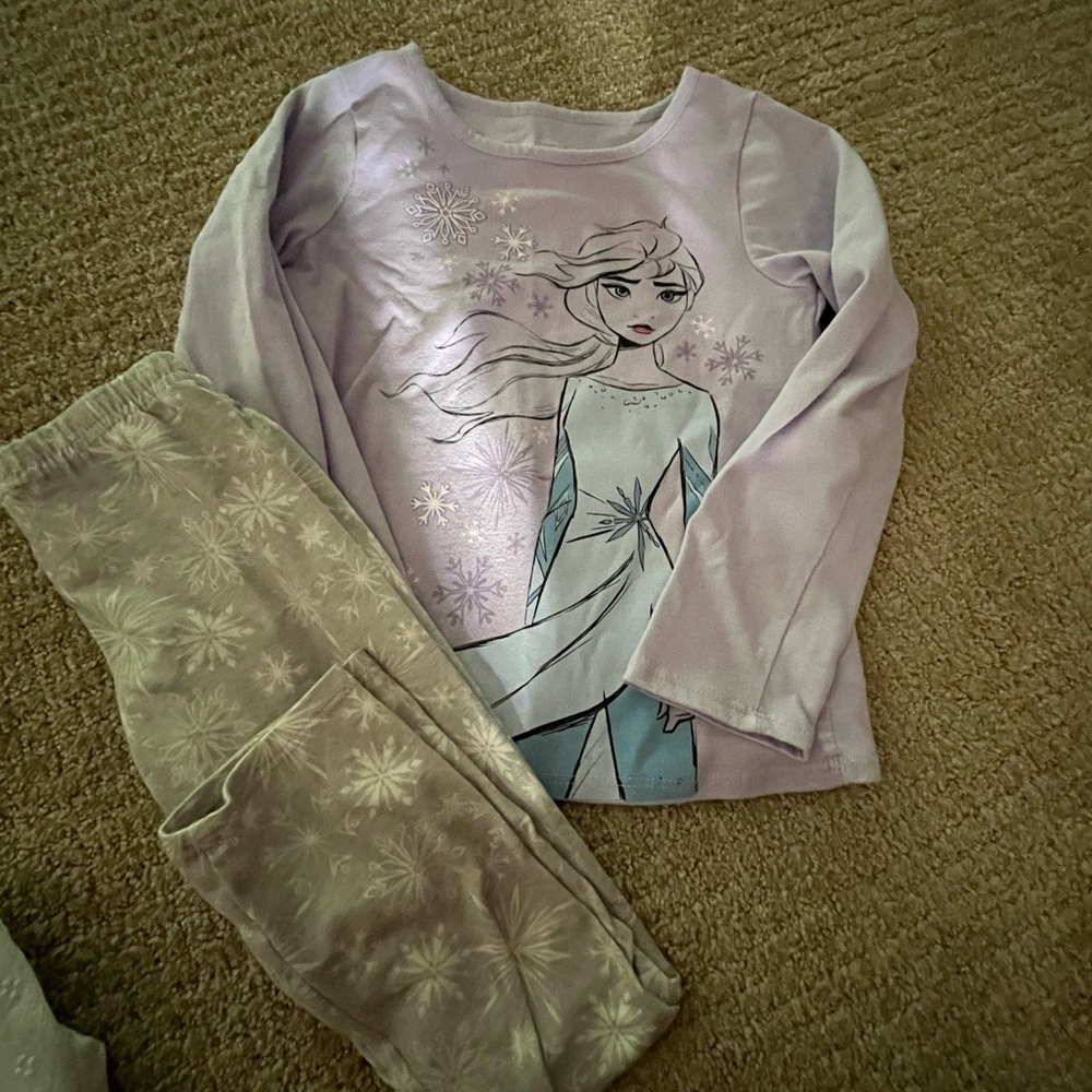Frozen Outfit